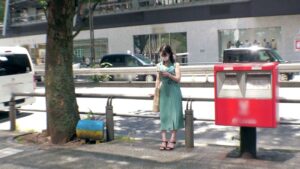 欲求不満な美人奥様！Gカップ爆乳で不倫SEX！