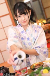 【八掛うみ】貸し切り温泉で濃密性交！絶頂尽くしの一泊二日