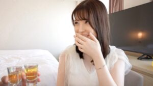 清楚な見た目からは想像できない性欲モンスターの初撮り