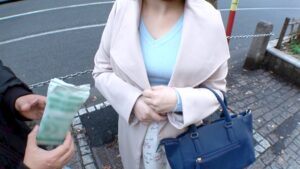 美巨乳EカップOLゆずきちゃん 電マで即イキSEX