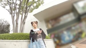 Fカップコスプレイヤーくれいじーのビンカン膣内中出し顔射