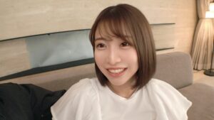 はる カ○パン似の美女！快感に負けて何度も昇天